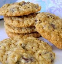 Only Oats-Oatmeal Chocolate Chip Cookies