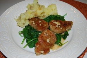Pork Picatta with Spinach and Garlic Mashes Potatoes | Gluten Free Help