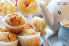 Gluten-Free Fresh Apricot Muffins